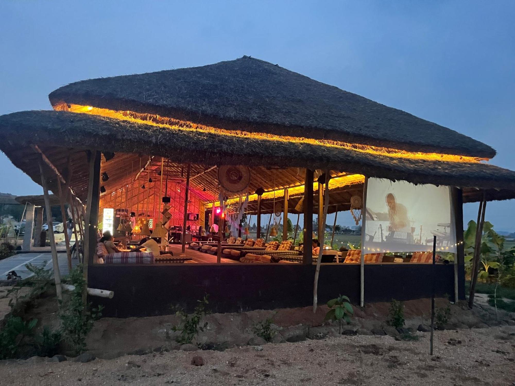 Hotel Tropical Hampi Exteriér fotografie