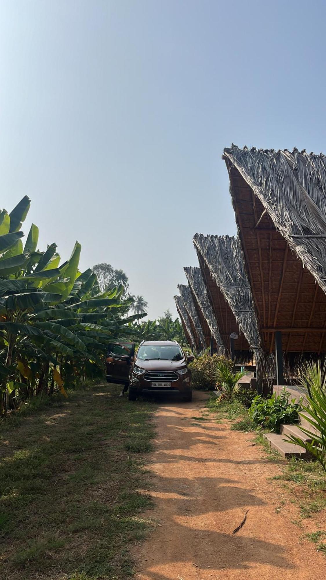 Hotel Tropical Hampi Exteriér fotografie